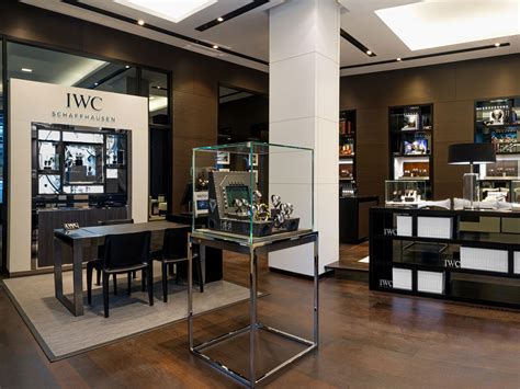 avis sur iwc schaffhausen - l’appartement paris|IWC Schaffhausen Flagship Boutique Paris – L’Appartement .